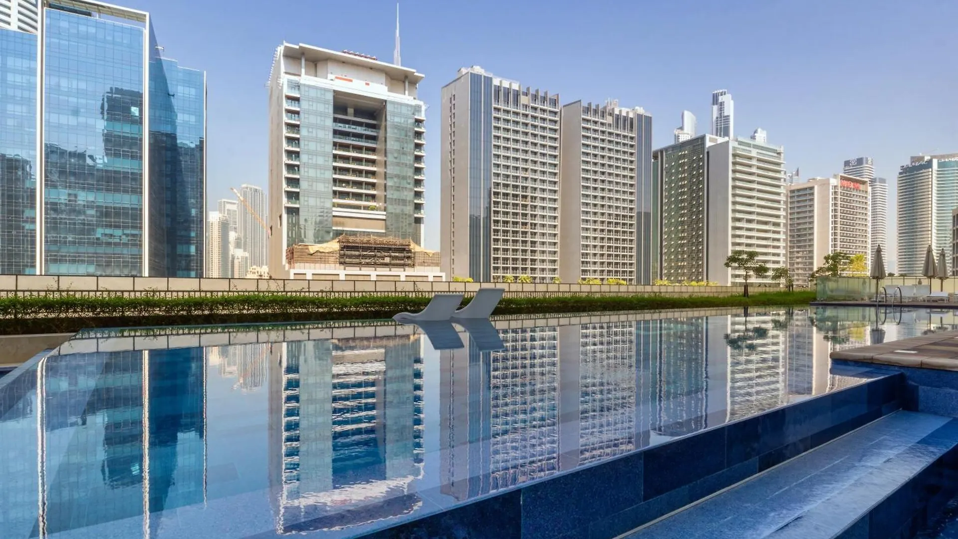 Stylish High Floor Apartment With Burj View Dubai